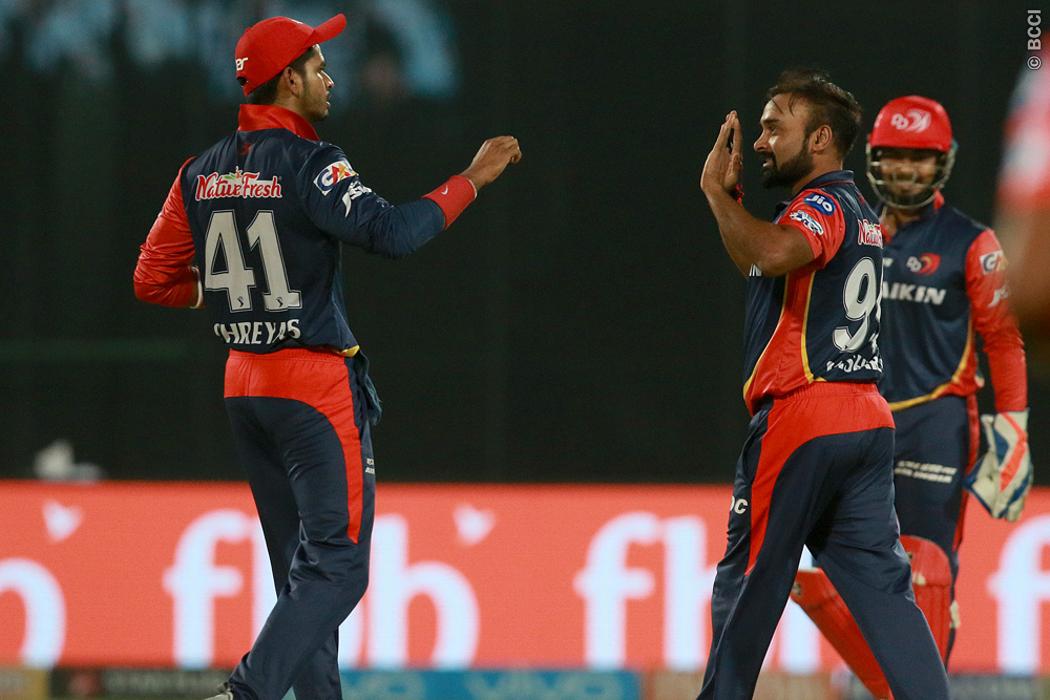 Twitter reacts to Shreyas Iyer's incredible knock and Dinesh Karthik's strange captaincy as KKR succumb to heavy loss
